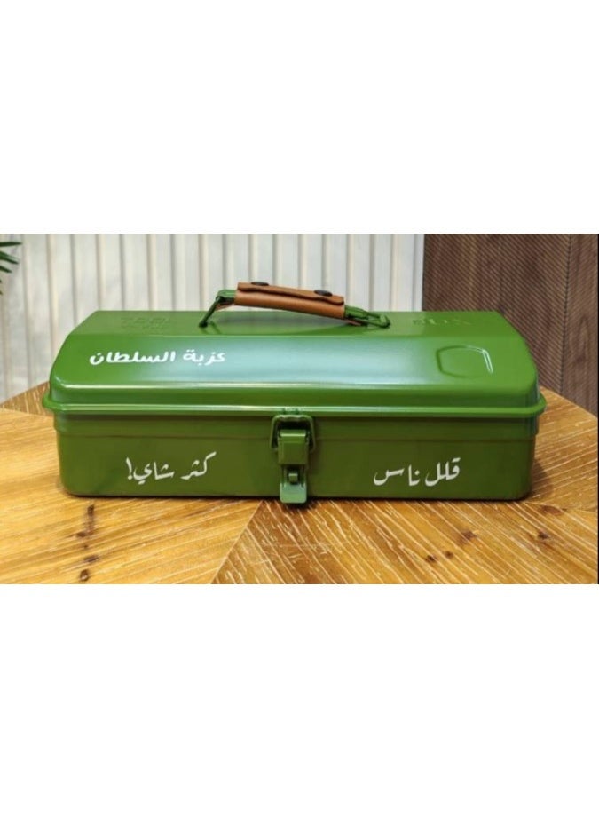 طقم عزبة الشاي من السلطان  14 قطعة بصندوق حديد - Image 2